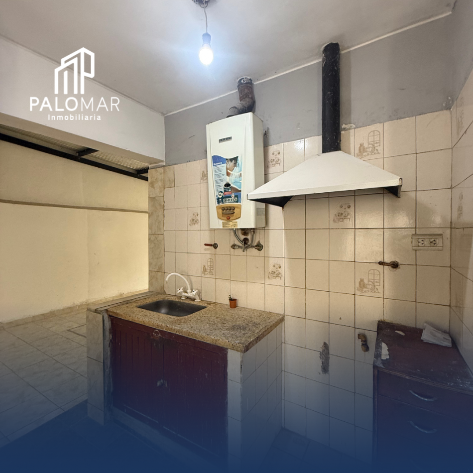 CASA EN BARRIO UNIVERSITARIO