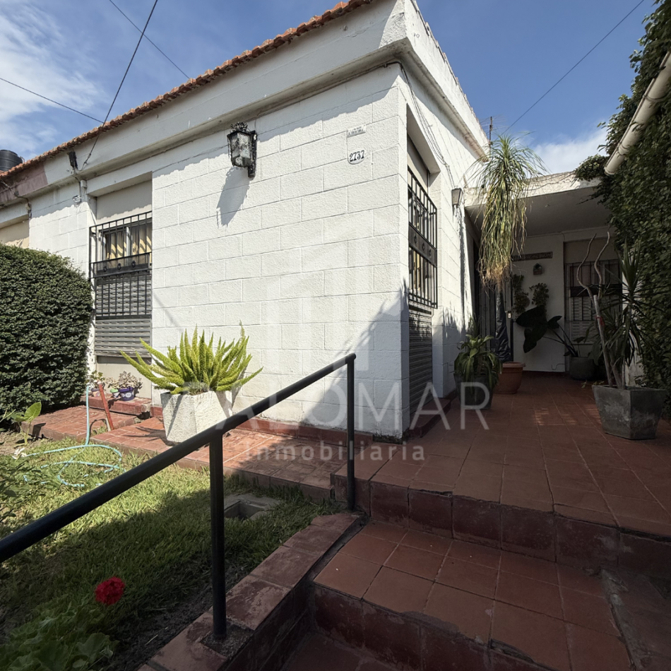 CASA EN VENTA - B° INTERSINDICAL - SALTA CAPITAL