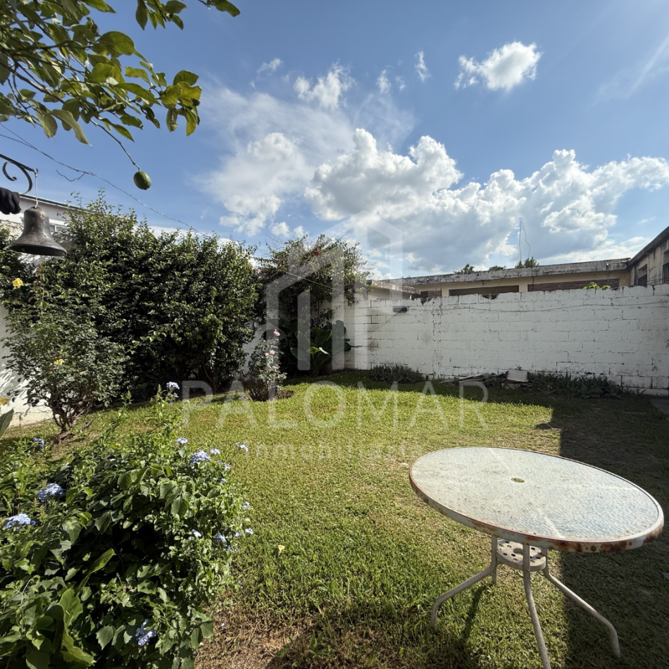 CASA EN VENTA - B° INTERSINDICAL - SALTA CAPITAL