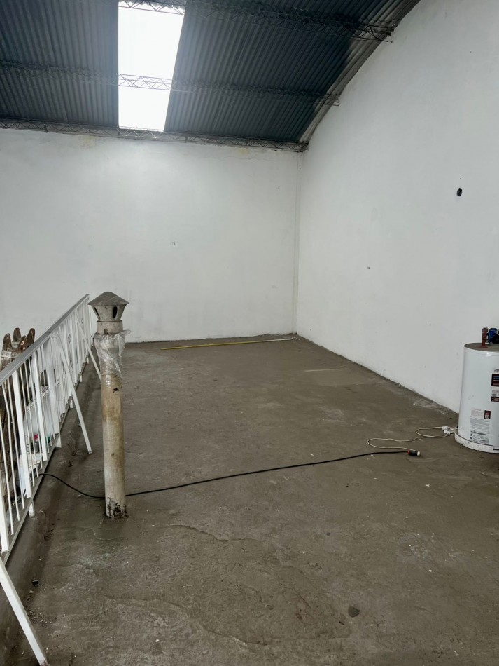  CASA CON GALPON EN VENTA | MACROCENTRO SALTA | A 3 CUADRAS DE AV. INDEPENDENCIA  en J.H. Tedin 1650