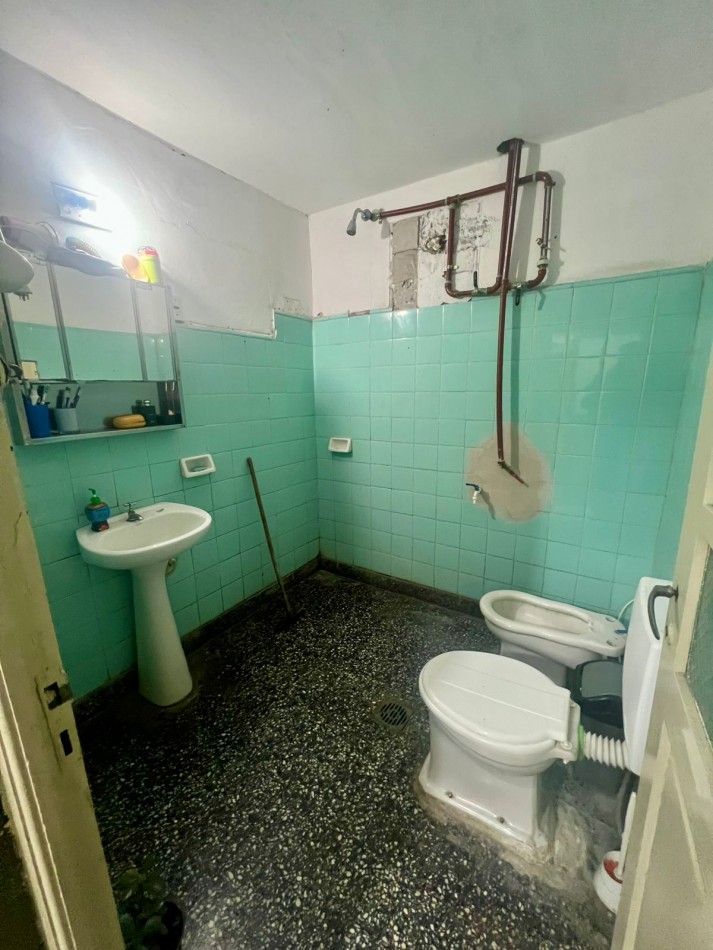  CASA CON GALPON EN VENTA | MACROCENTRO SALTA | A 3 CUADRAS DE AV. INDEPENDENCIA  en J.H. Tedin 1650