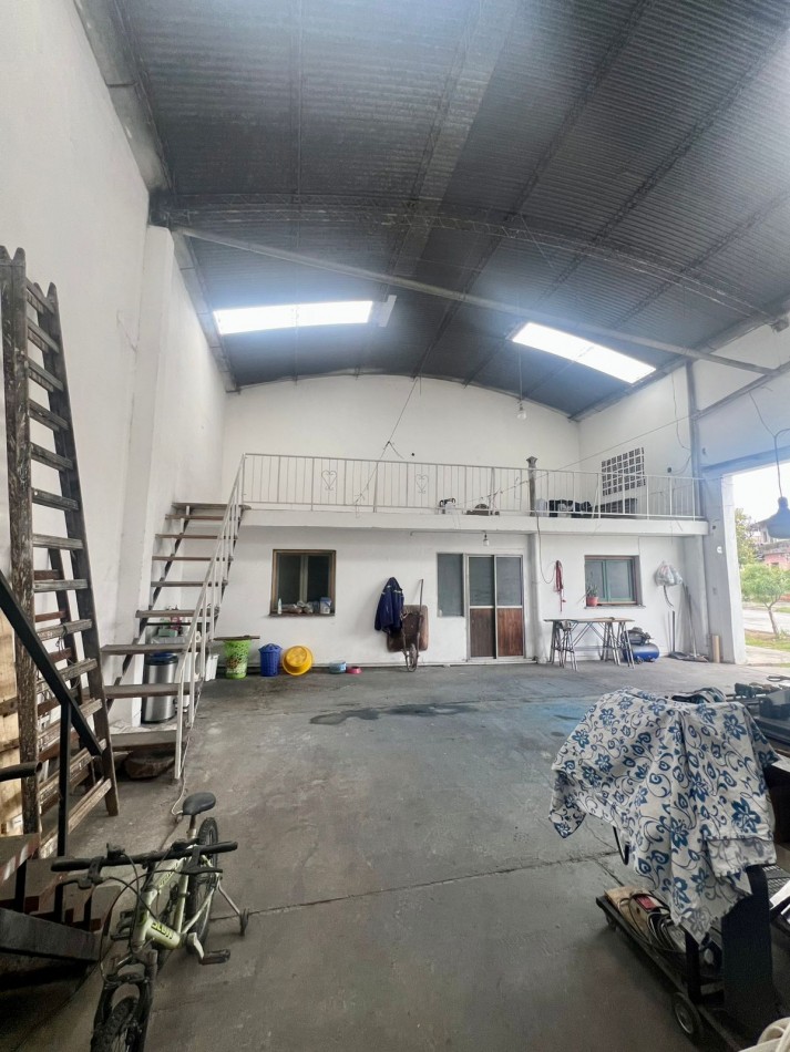  CASA CON GALPON EN VENTA | MACROCENTRO SALTA | A 3 CUADRAS DE AV. INDEPENDENCIA  en J.H. Tedin 1650