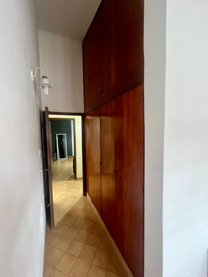  CASA CON GALPON EN VENTA | MACROCENTRO SALTA | A 3 CUADRAS DE AV. INDEPENDENCIA  en J.H. Tedin 1650