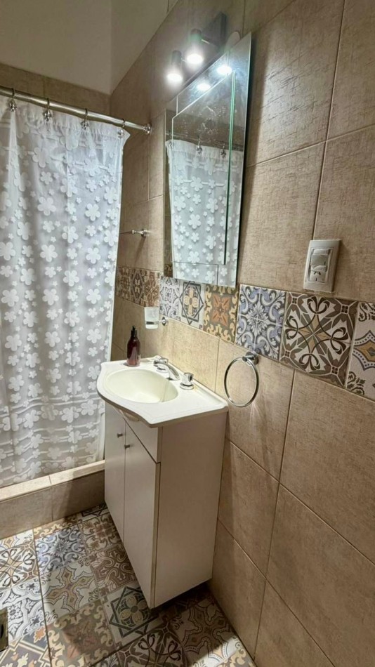  CASA CON GALPON EN VENTA | MACROCENTRO SALTA | A 3 CUADRAS DE AV. INDEPENDENCIA  en J.H. Tedin 1650