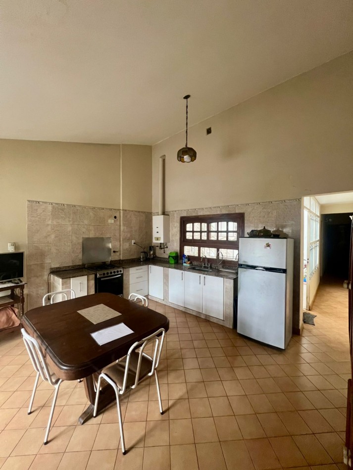  CASA CON GALPON EN VENTA | MACROCENTRO SALTA | A 3 CUADRAS DE AV. INDEPENDENCIA  en J.H. Tedin 1650
