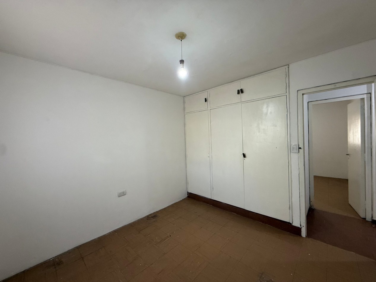 CASA EN VENTA - BARRIO LAS LOMAS