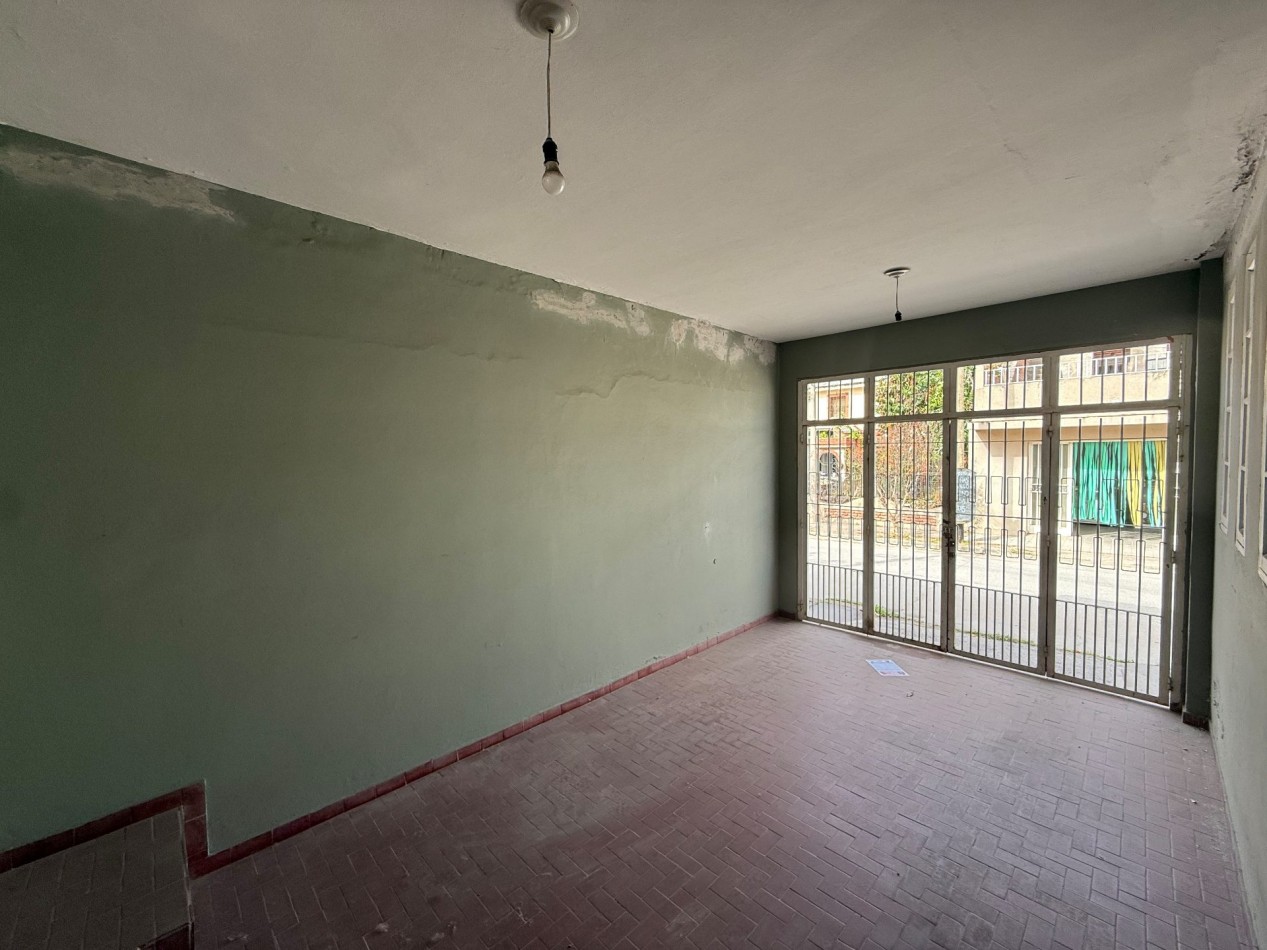 CASA EN VENTA - BARRIO LAS LOMAS