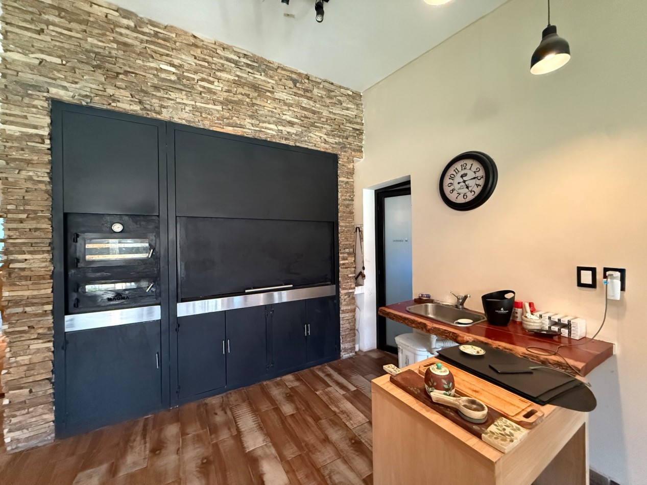 CASA EN OJIMORO BARRIO PRIVADO