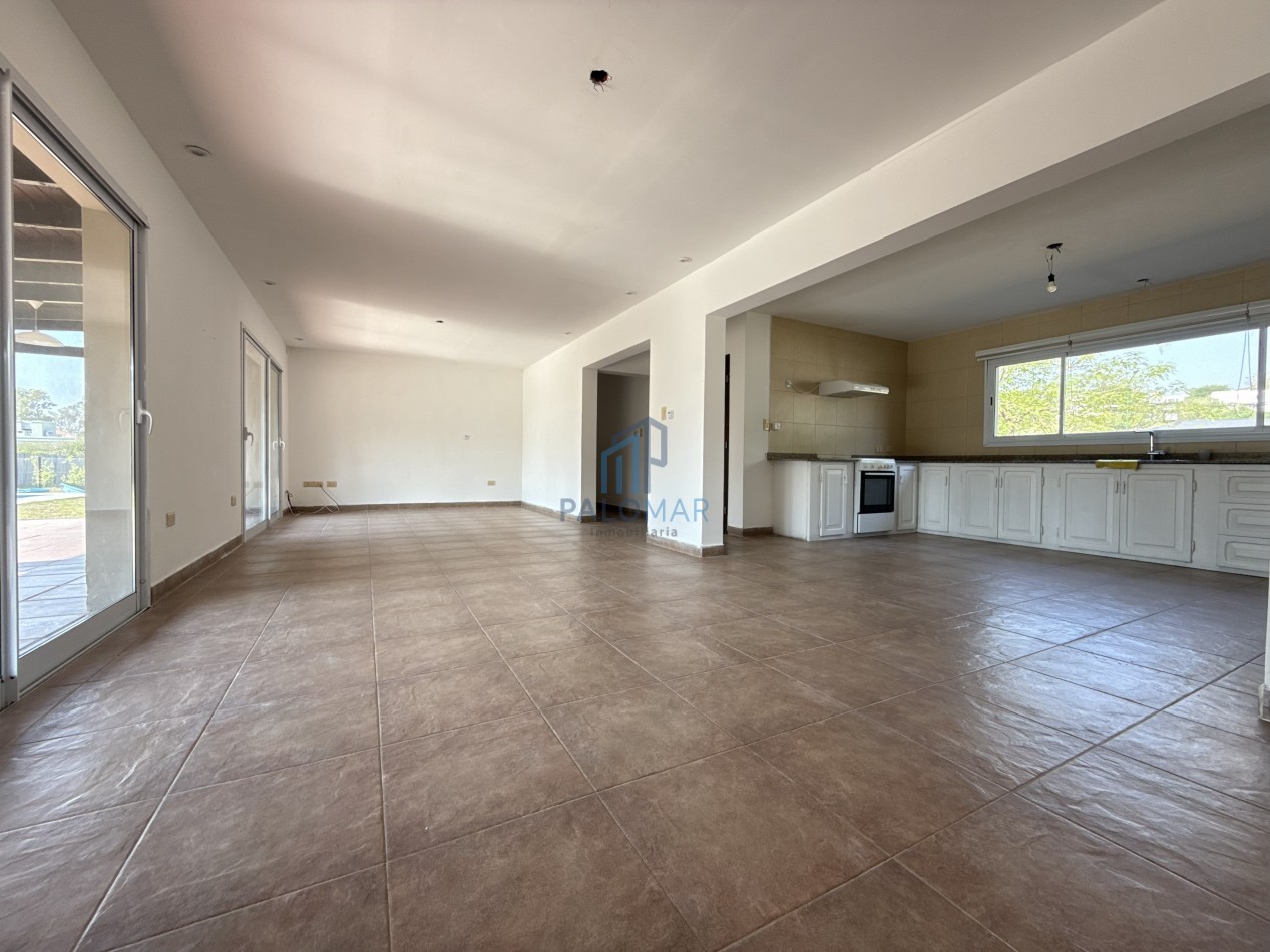 Casa B° Privado Praderas - San Lorenzo chico