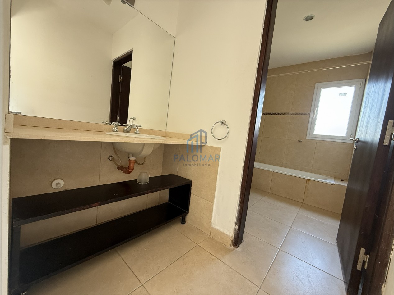 Casa B° Privado Praderas - San Lorenzo chico