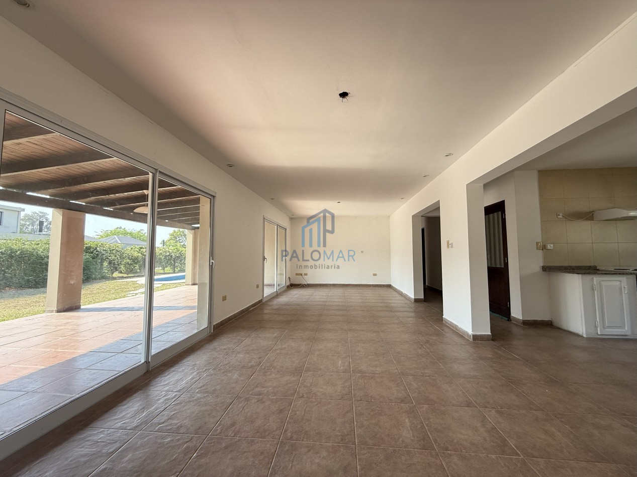 Casa B° Privado Praderas - San Lorenzo chico